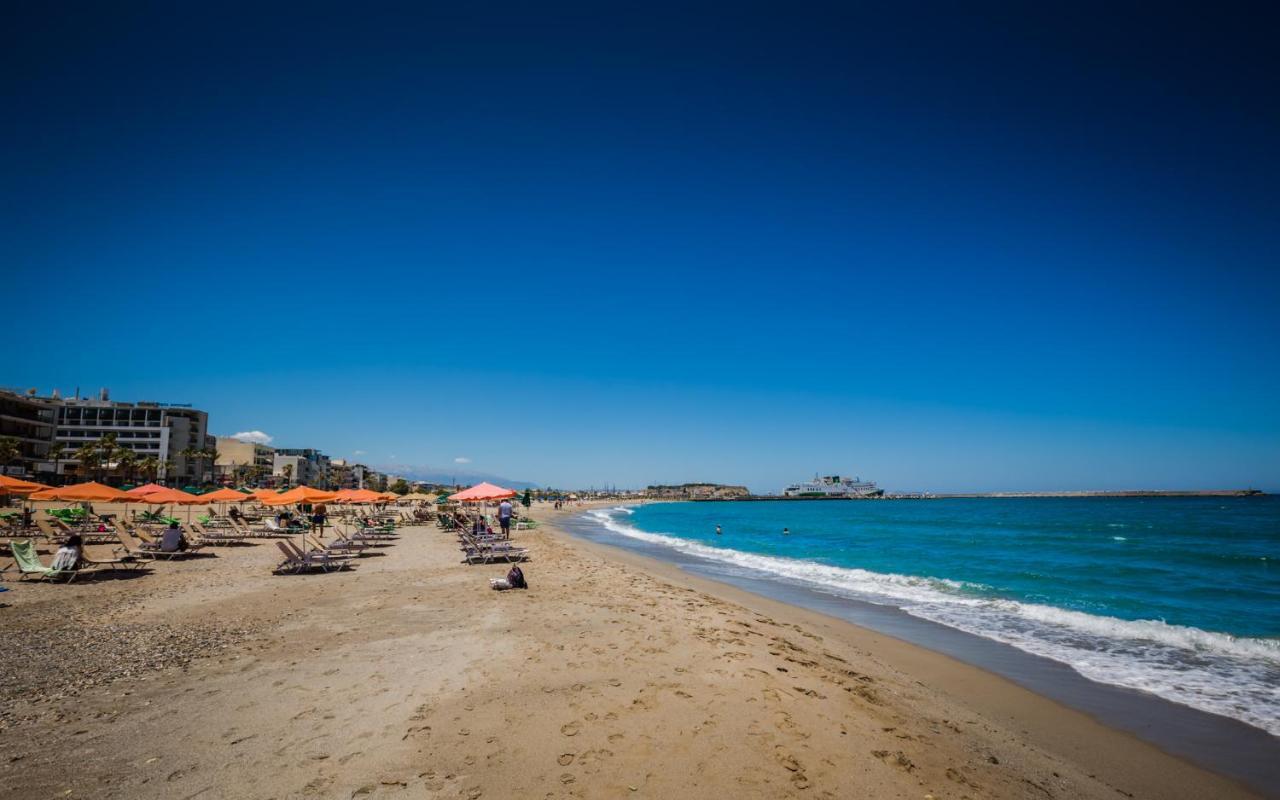 Theo Beach Hotel Apartments Rethymno  Exterior photo