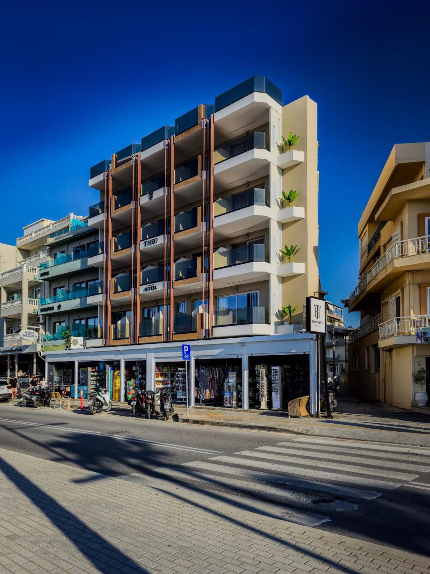 Theo Beach Hotel Apartments Rethymno  Exterior photo