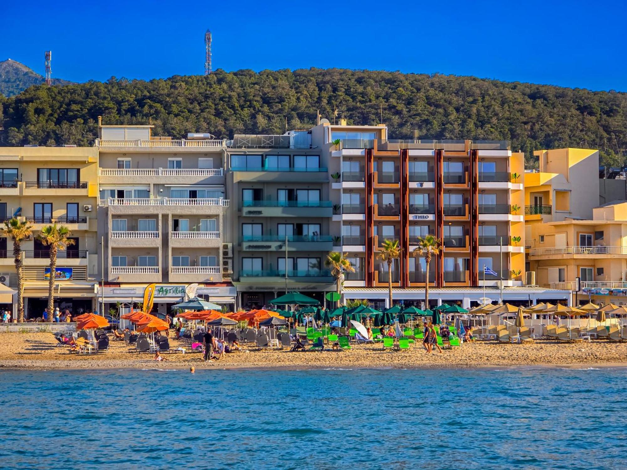 Theo Beach Hotel Apartments Rethymno  Exterior photo
