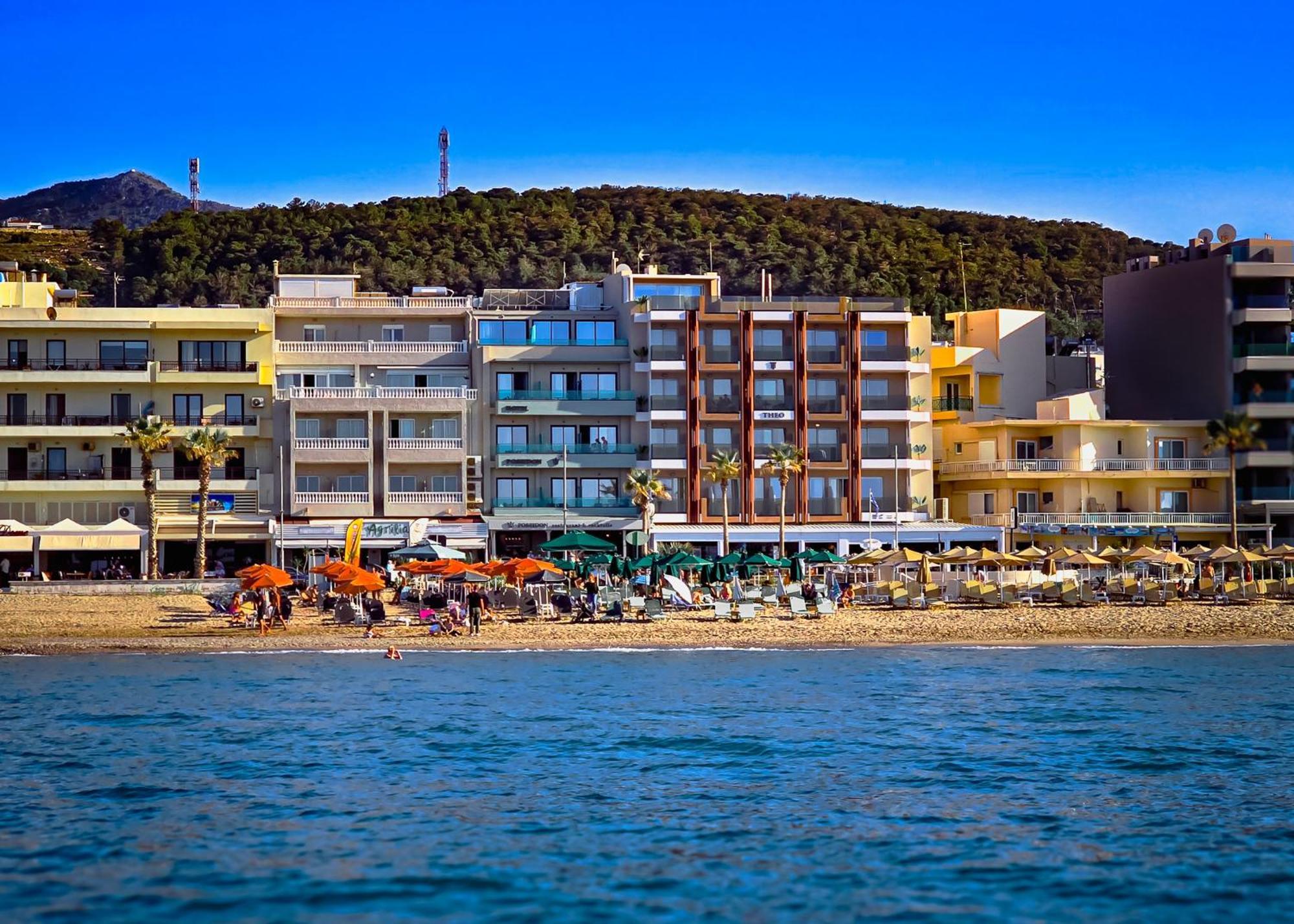 Theo Beach Hotel Apartments Rethymno  Exterior photo
